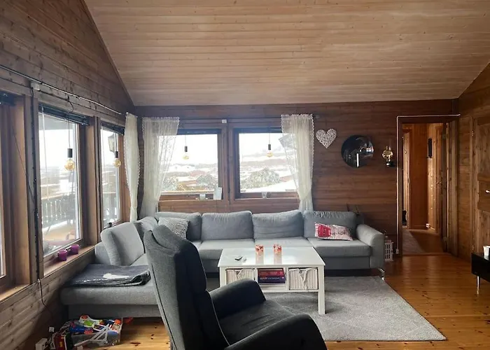 I Komagvær Feriehus *